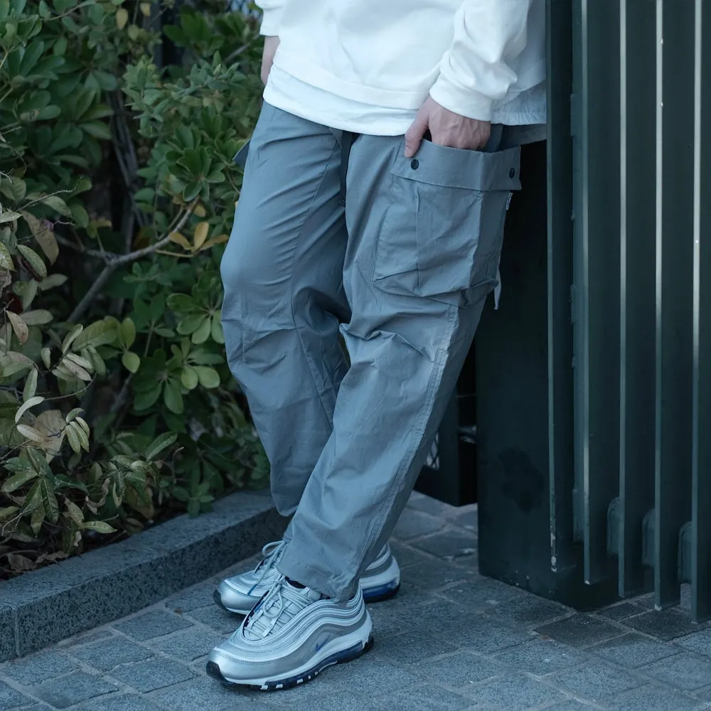 Boysnextdoor Relax Cargo Pants in Green