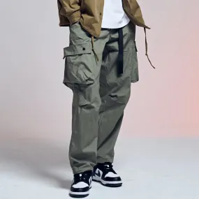 Boysnextdoor Relax Cargo Pants in Green
