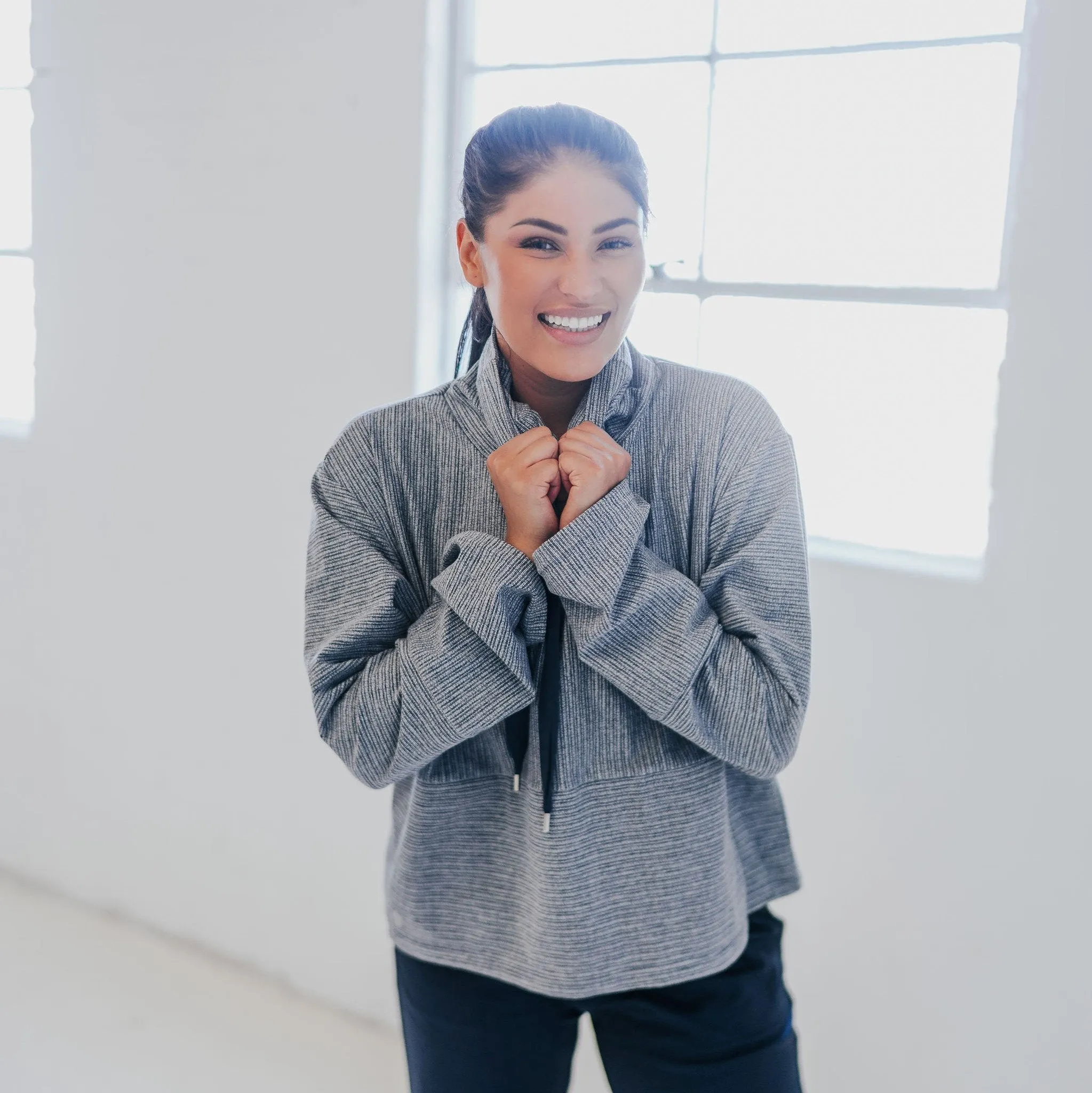 Going Places Pullover - Navy