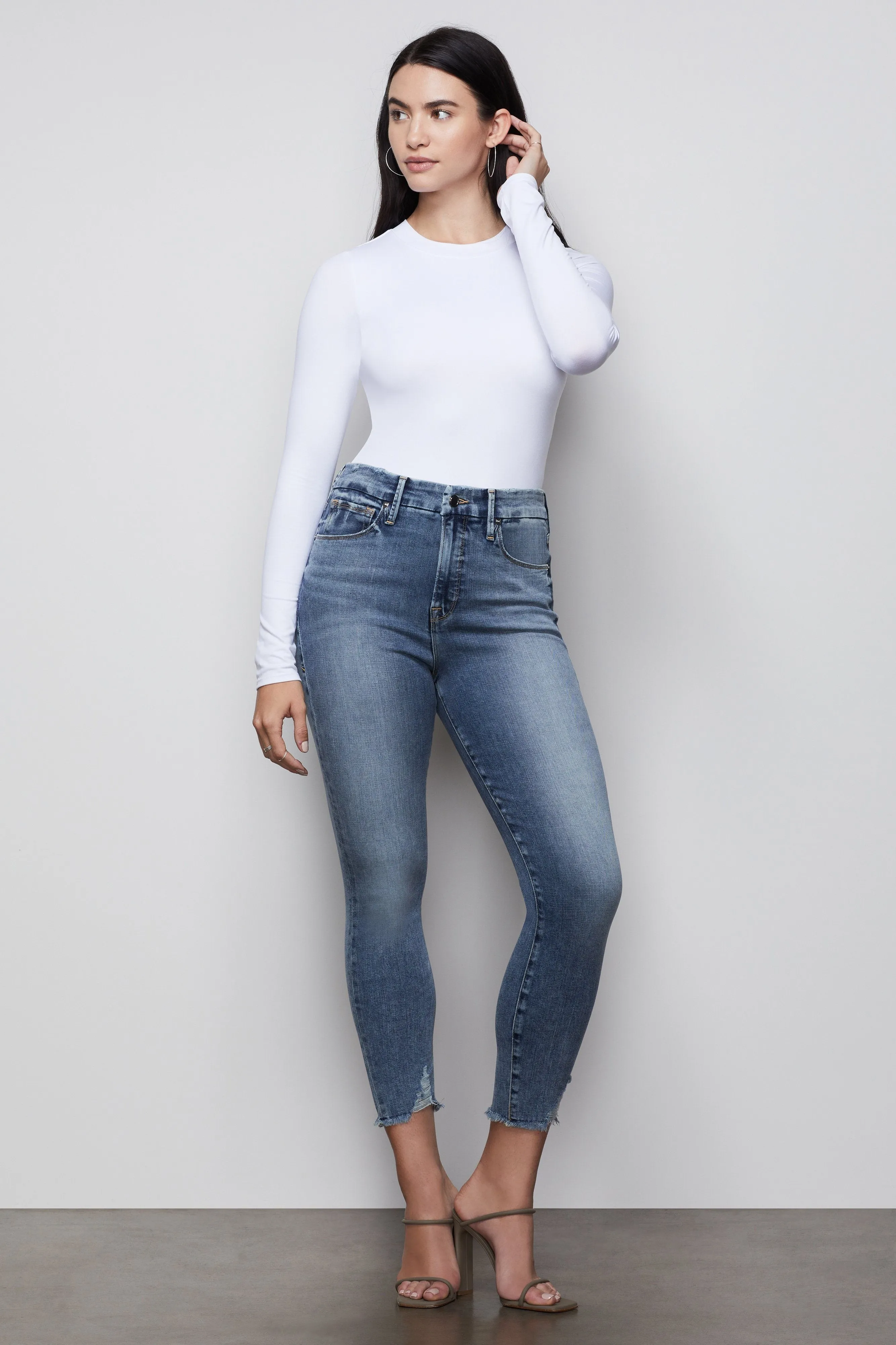 GOOD WAIST CROP FRAY | BLUE395