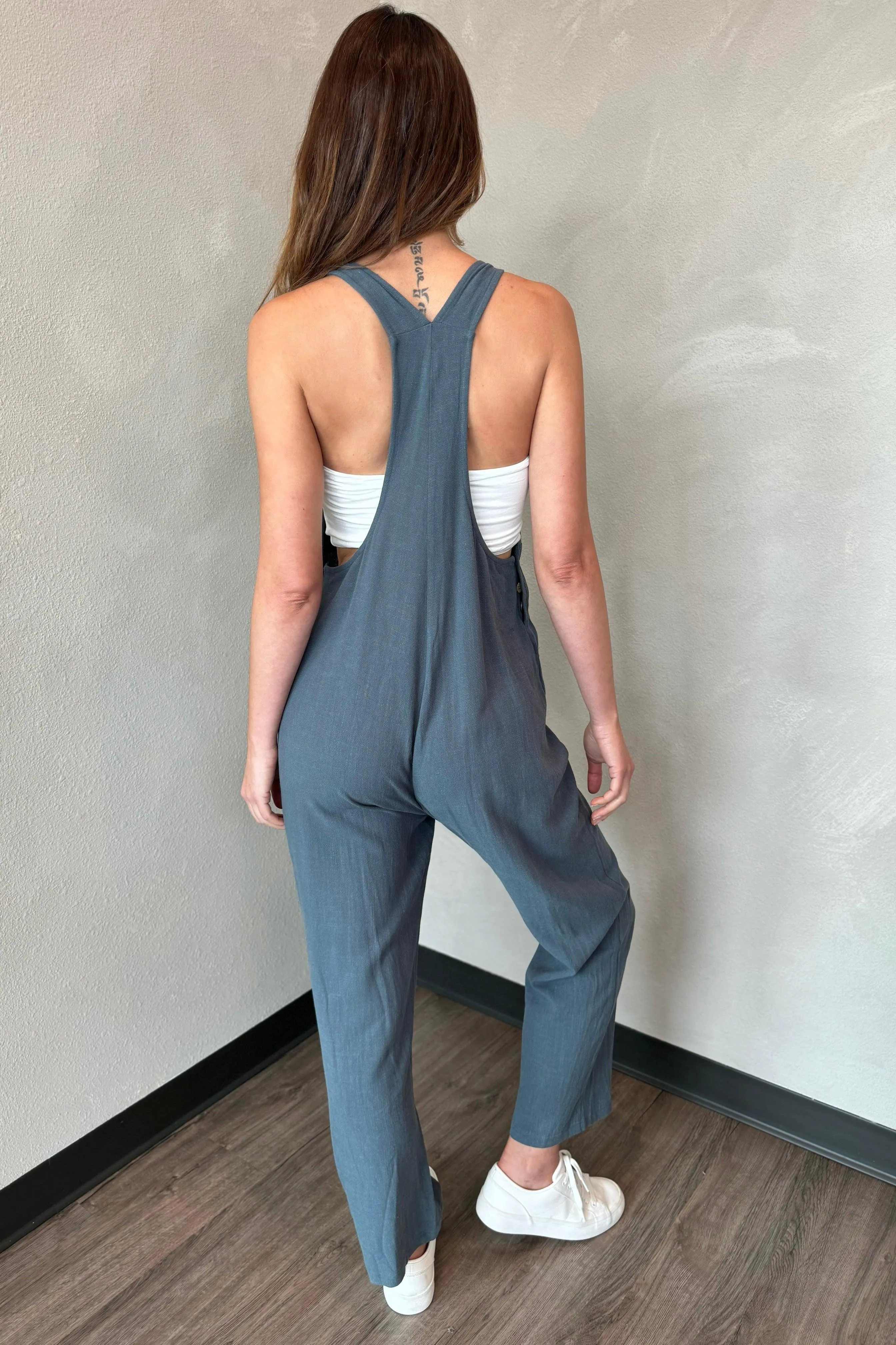 LOVELY IN LINEN OVERALLS