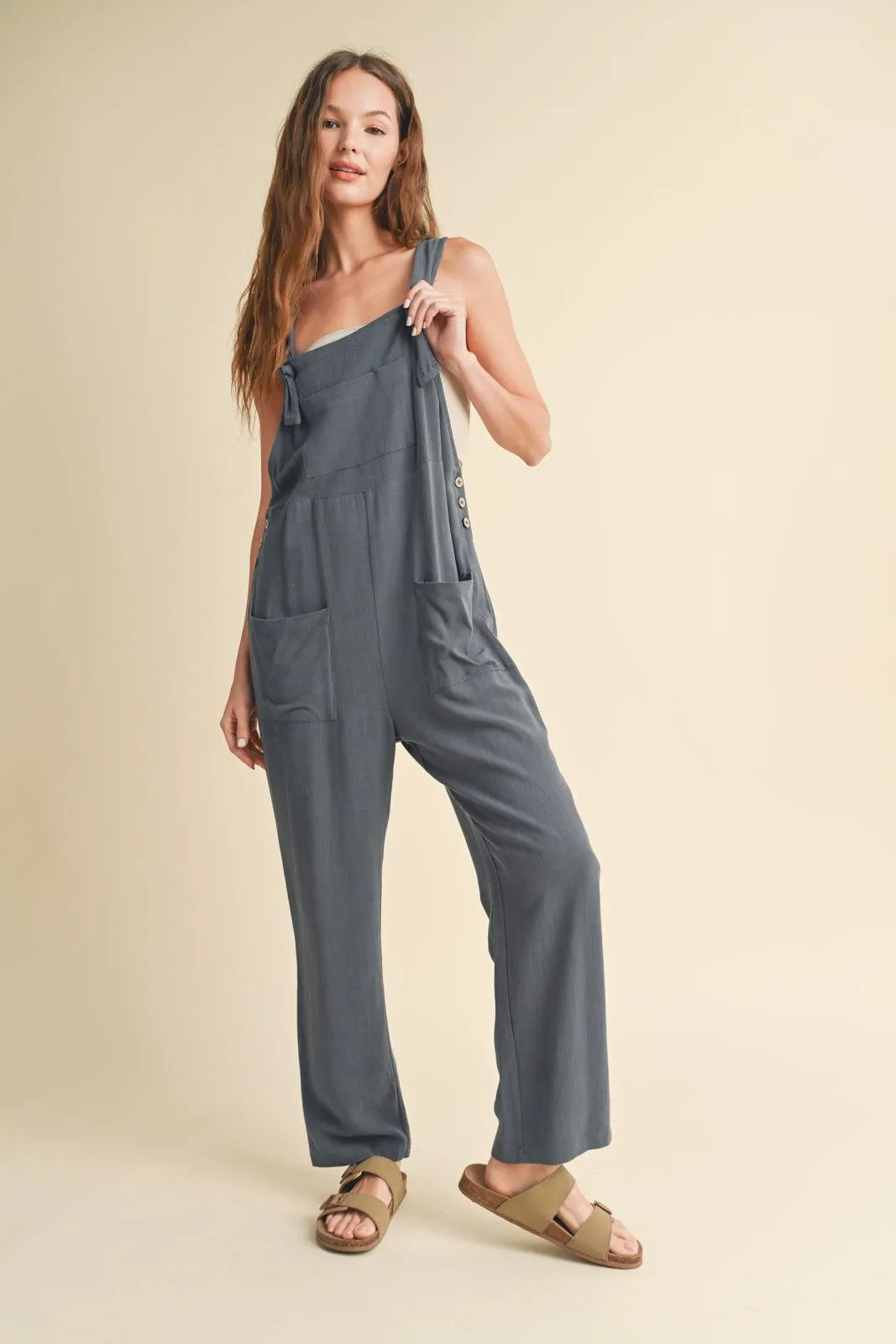 LOVELY IN LINEN OVERALLS