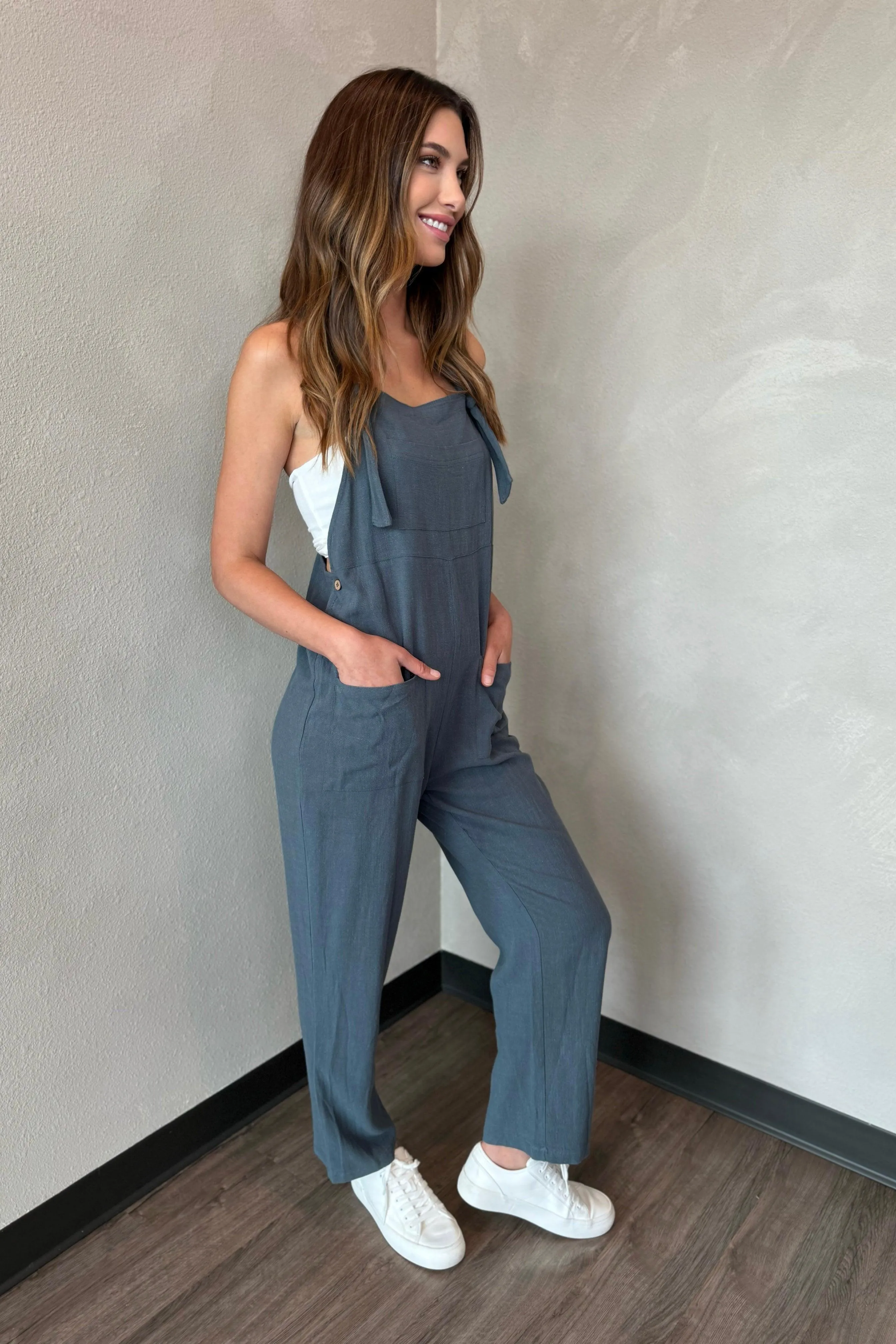 LOVELY IN LINEN OVERALLS