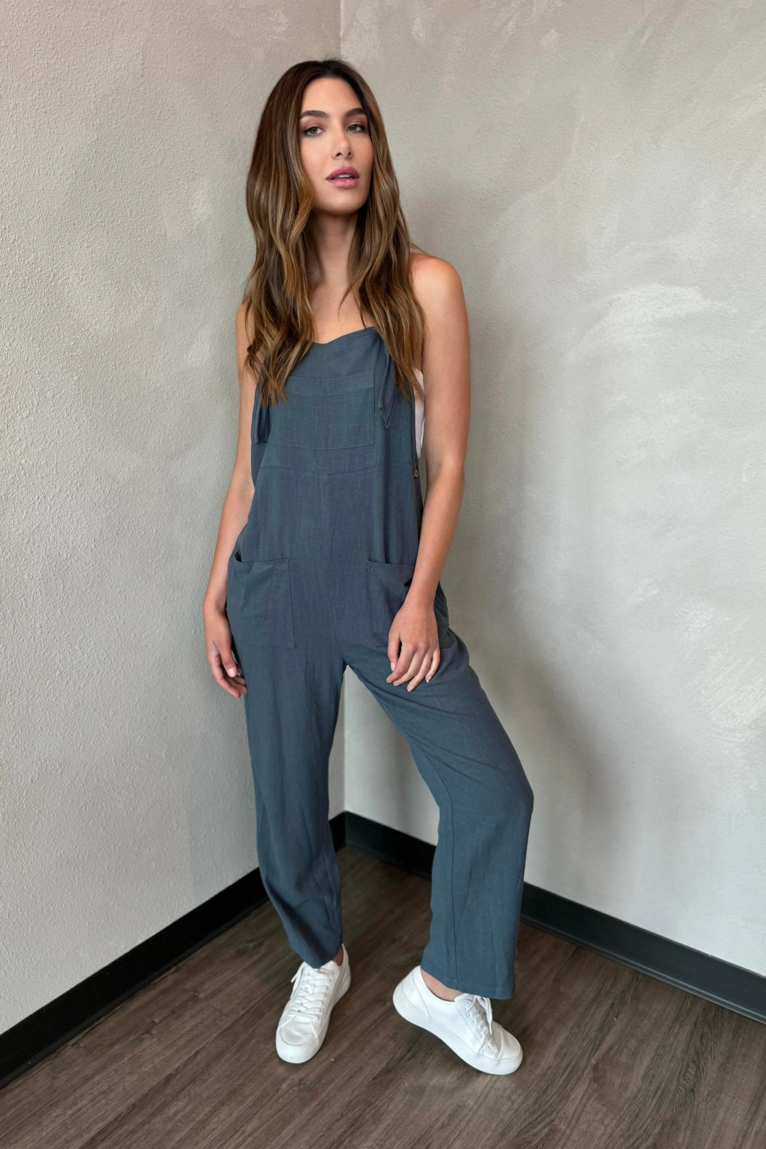 LOVELY IN LINEN OVERALLS