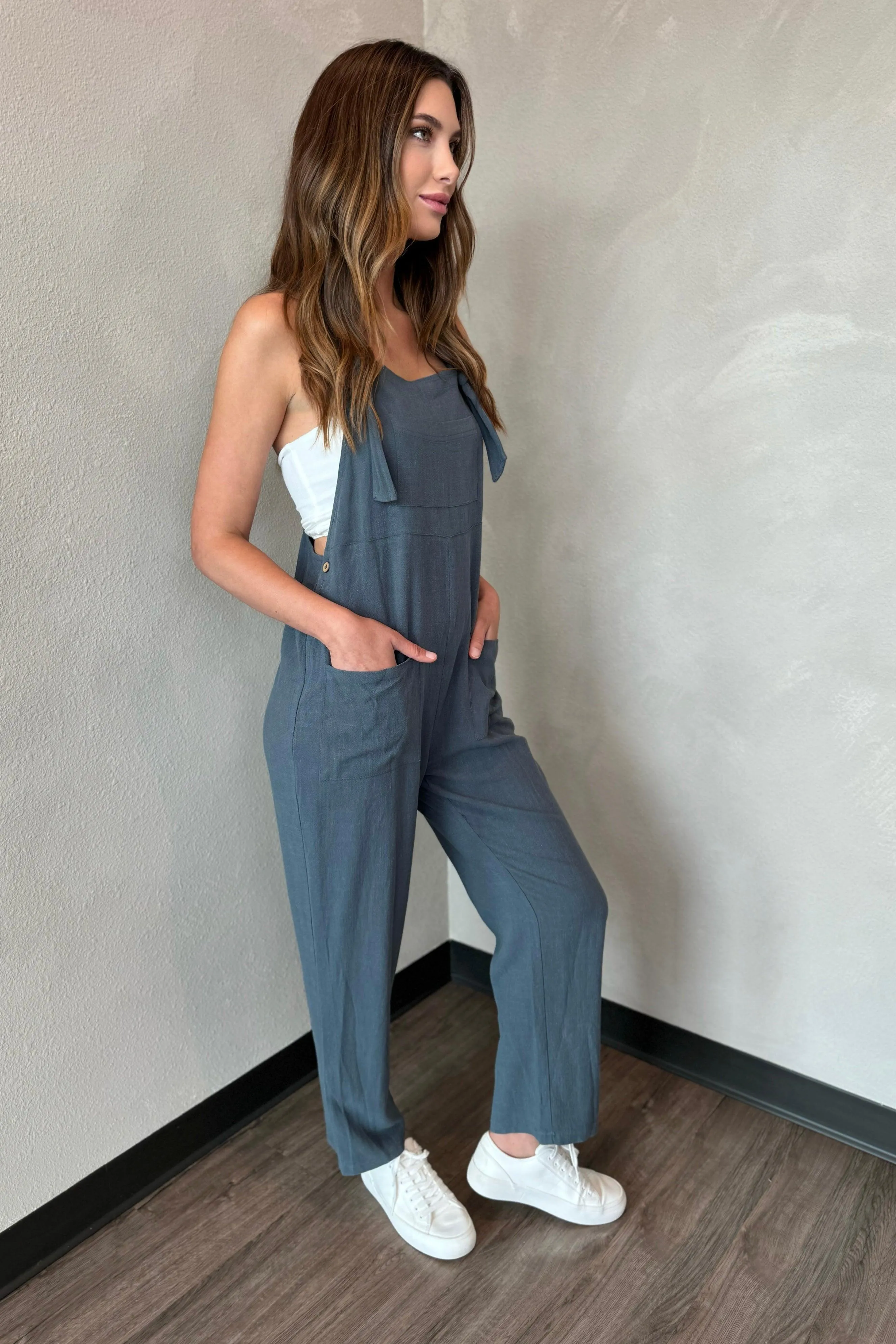 LOVELY IN LINEN OVERALLS