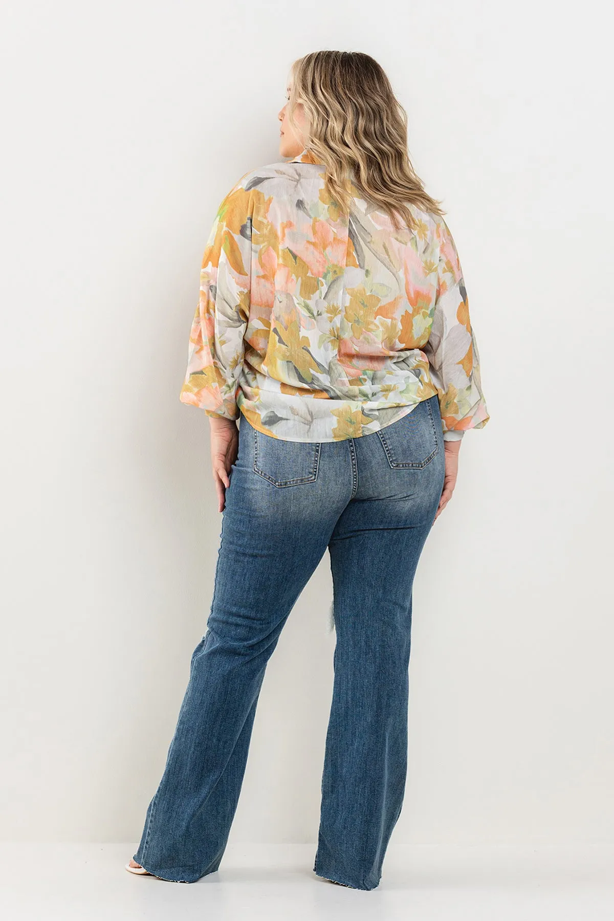 PLUS SIZE* HIGH RISE WIDE FLARE W/ DISTRESS AND RAW HEM / SP-P11463MD-PL