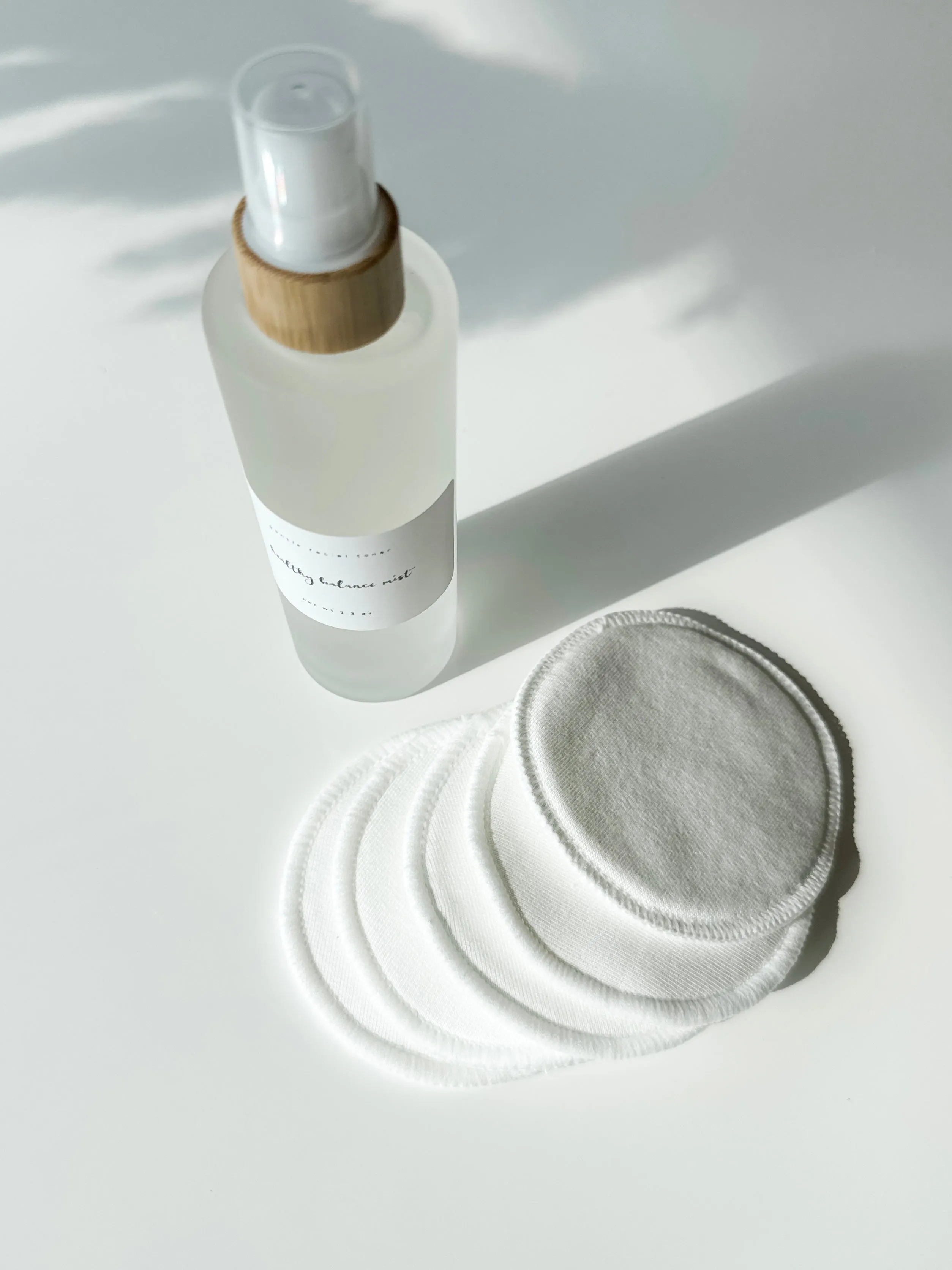 reusable facial rounds | sustainable cotton & bamboo